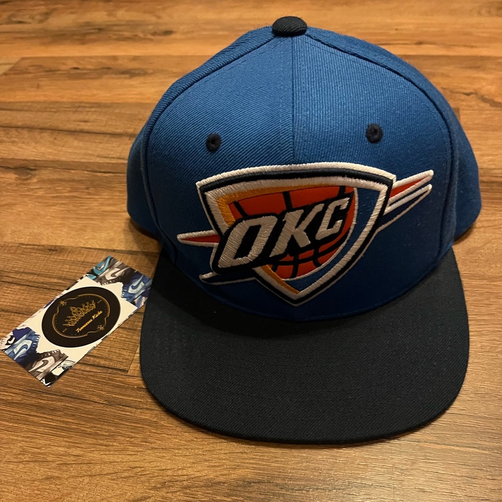 OKC reflective SnapBack hat NBA/ Mitchell and Ness! New!